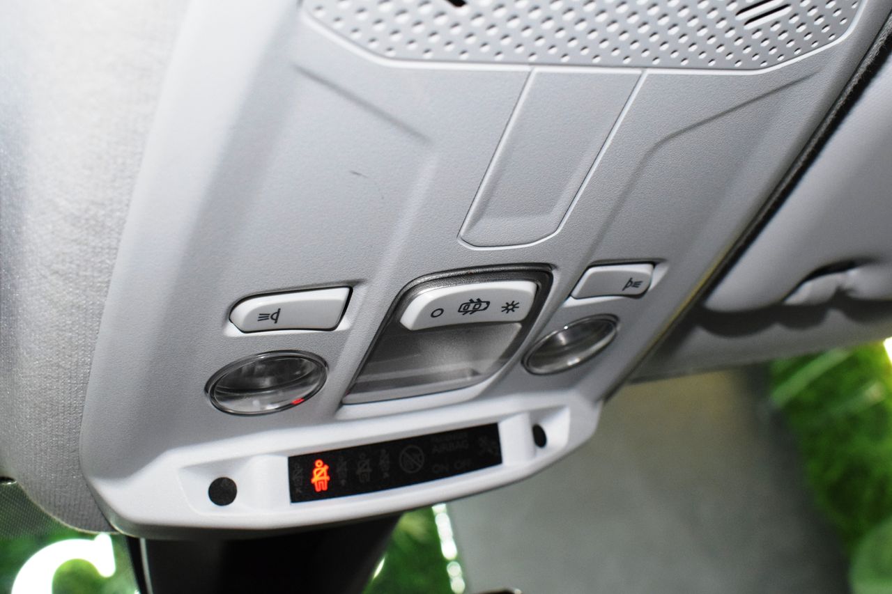 Peugeot 208 BlueHDi 73kW (100CV) - Foto 37