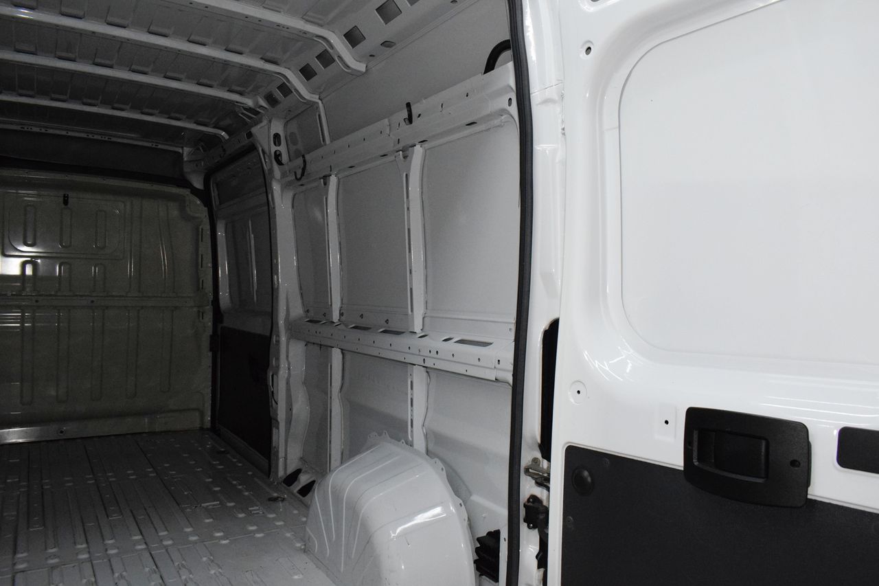 Fiat Ducato 35 L3H2 Nat.Pow(100kW) EU6 D-temp GNC 4 Puertas - Foto 11