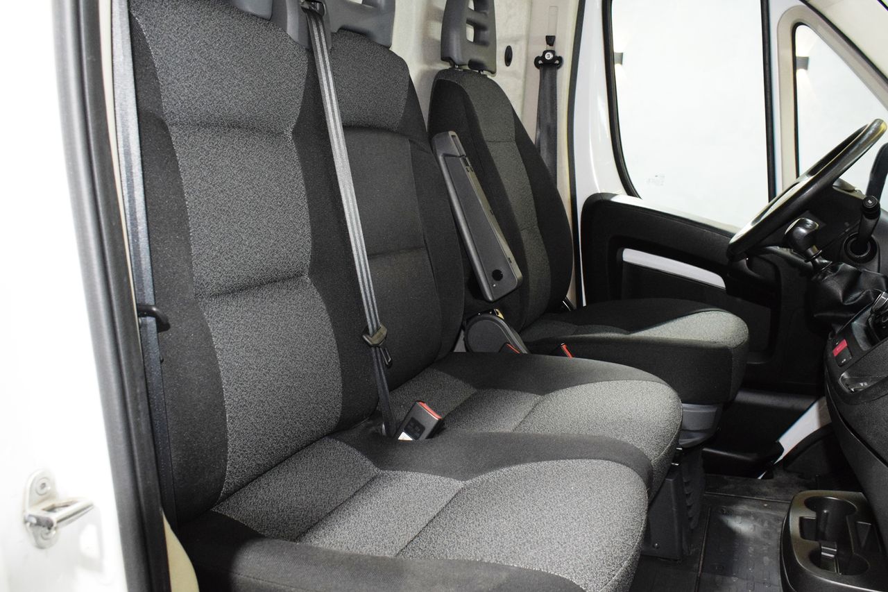 Fiat Ducato 35 L3H2 Nat.Pow(100kW) EU6 D-temp GNC 4 Puertas - Foto 16
