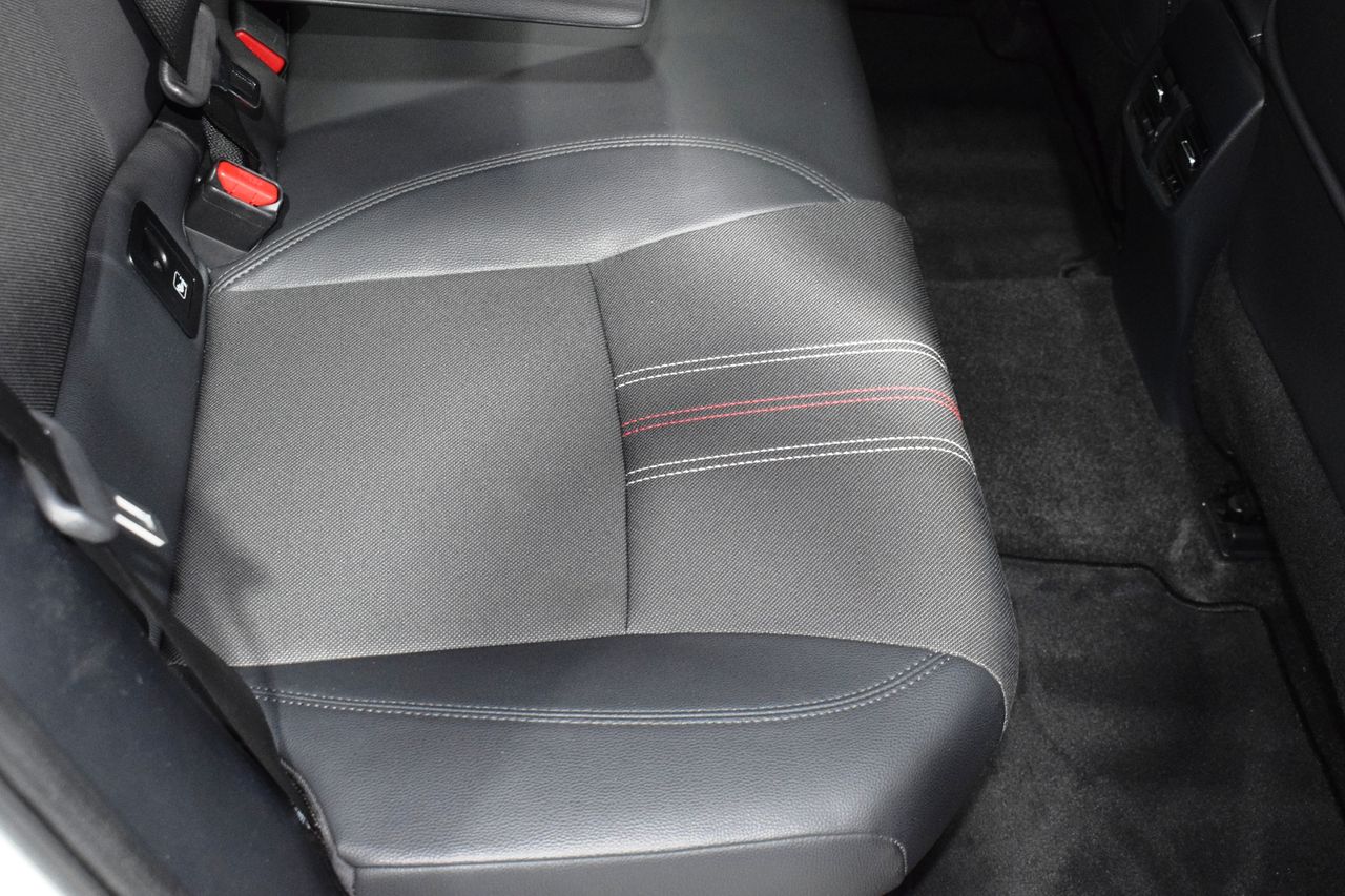 Toyota Corolla 2.0 180H GR-SPORT E-CVT TOURING SPORT - Foto 34