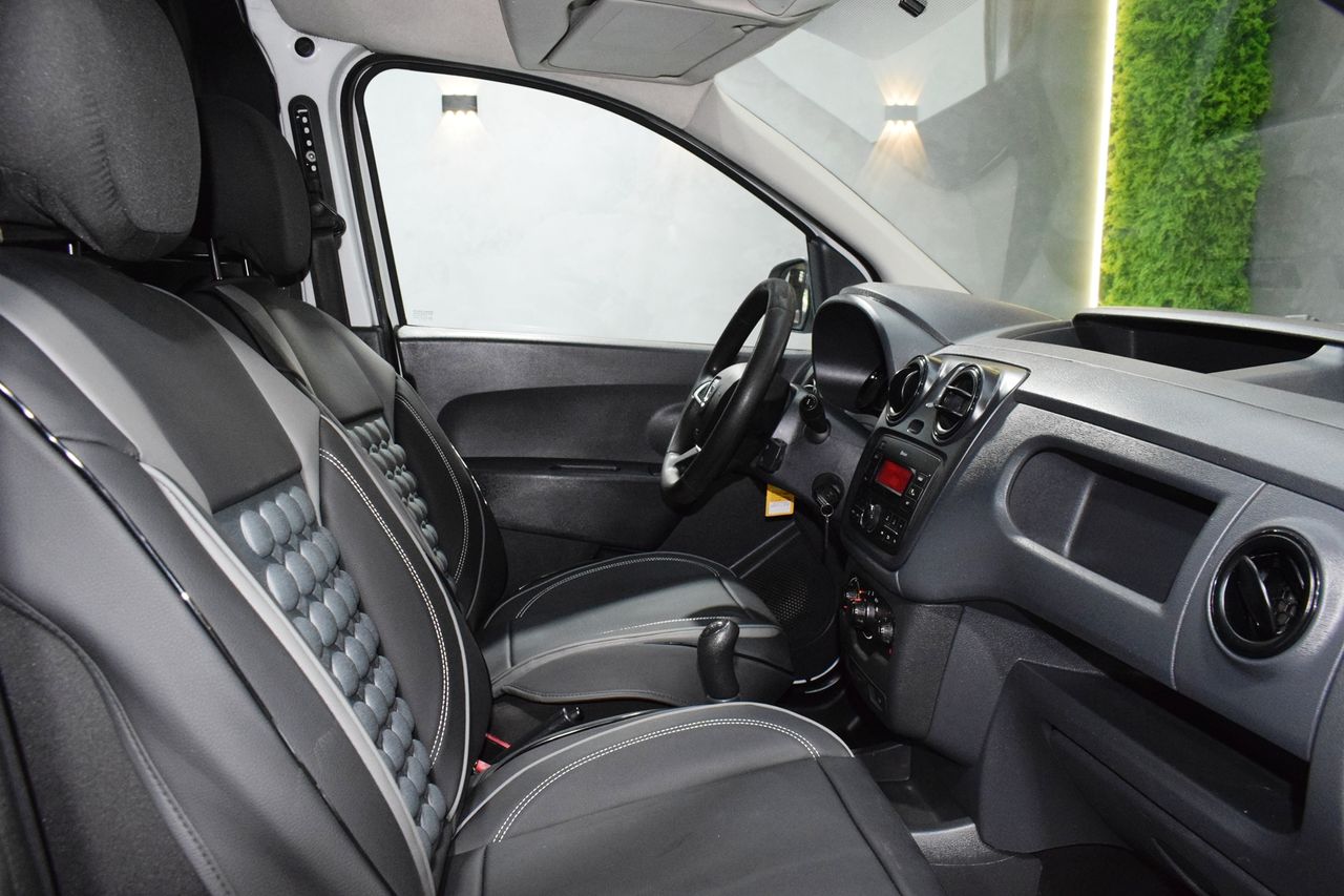 Dacia Dokker Essential 1.6 SCe 110CV MT5 E6 - Foto 17