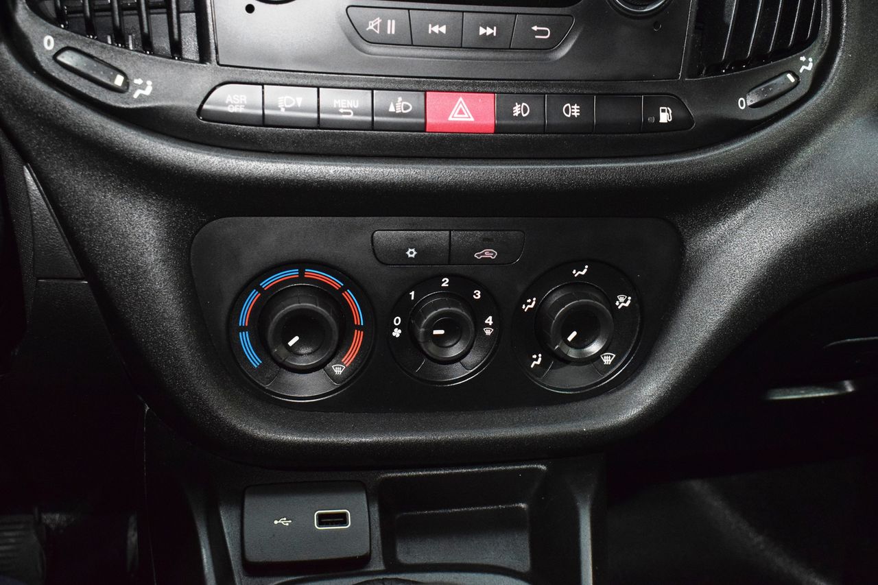 Fiat Doblò Cargo Base Plus 1.4 Tjet 89kW GNC - Foto 23