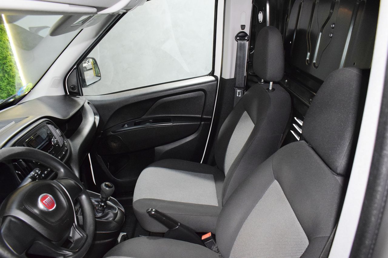 Fiat Doblò Cargo Base Plus 1.4 Tjet 89kW GNC - Foto 19