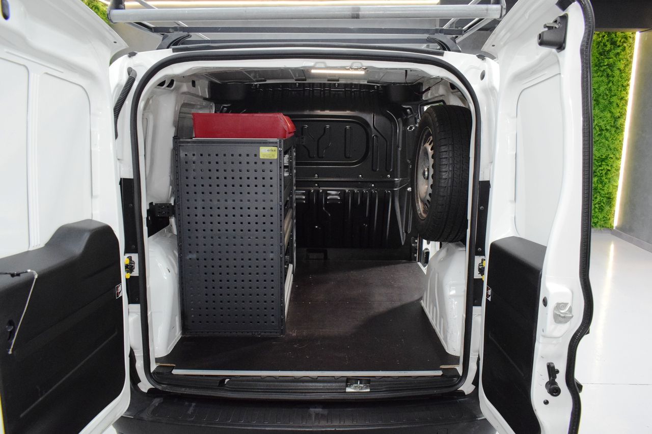 Fiat Doblò Cargo Base Plus 1.4 Tjet 89kW GNC - Foto 9