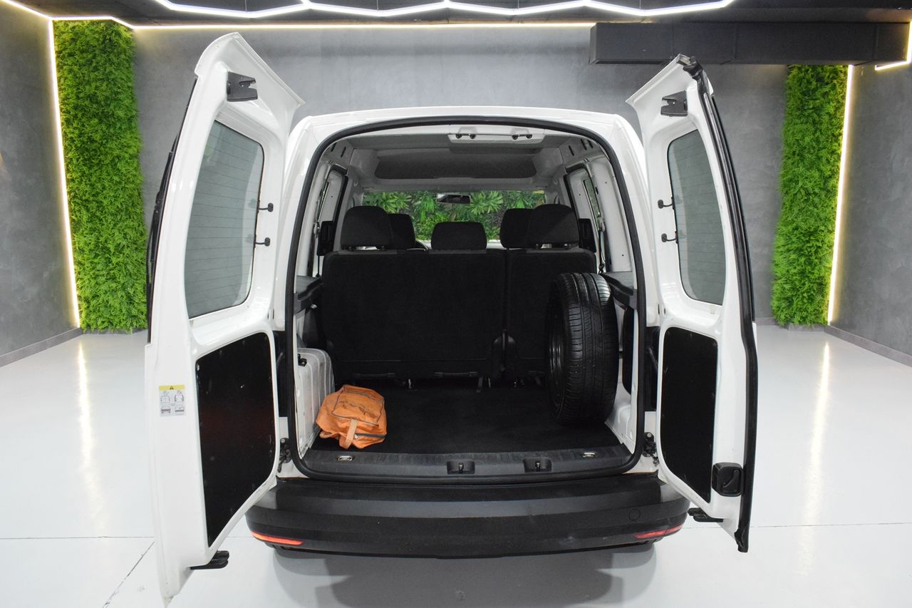 Volkswagen Caddy Profesional Kombi 2.0 TDI SCR 4M BMT 122 4 Puertas - Foto 9
