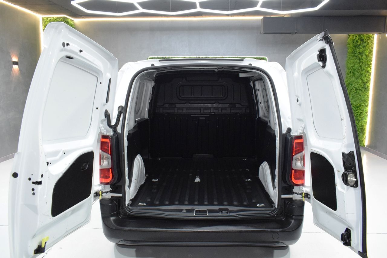 Peugeot Partner Furgón Premium Standard 600kg BlueHDi 73kW - Foto 9