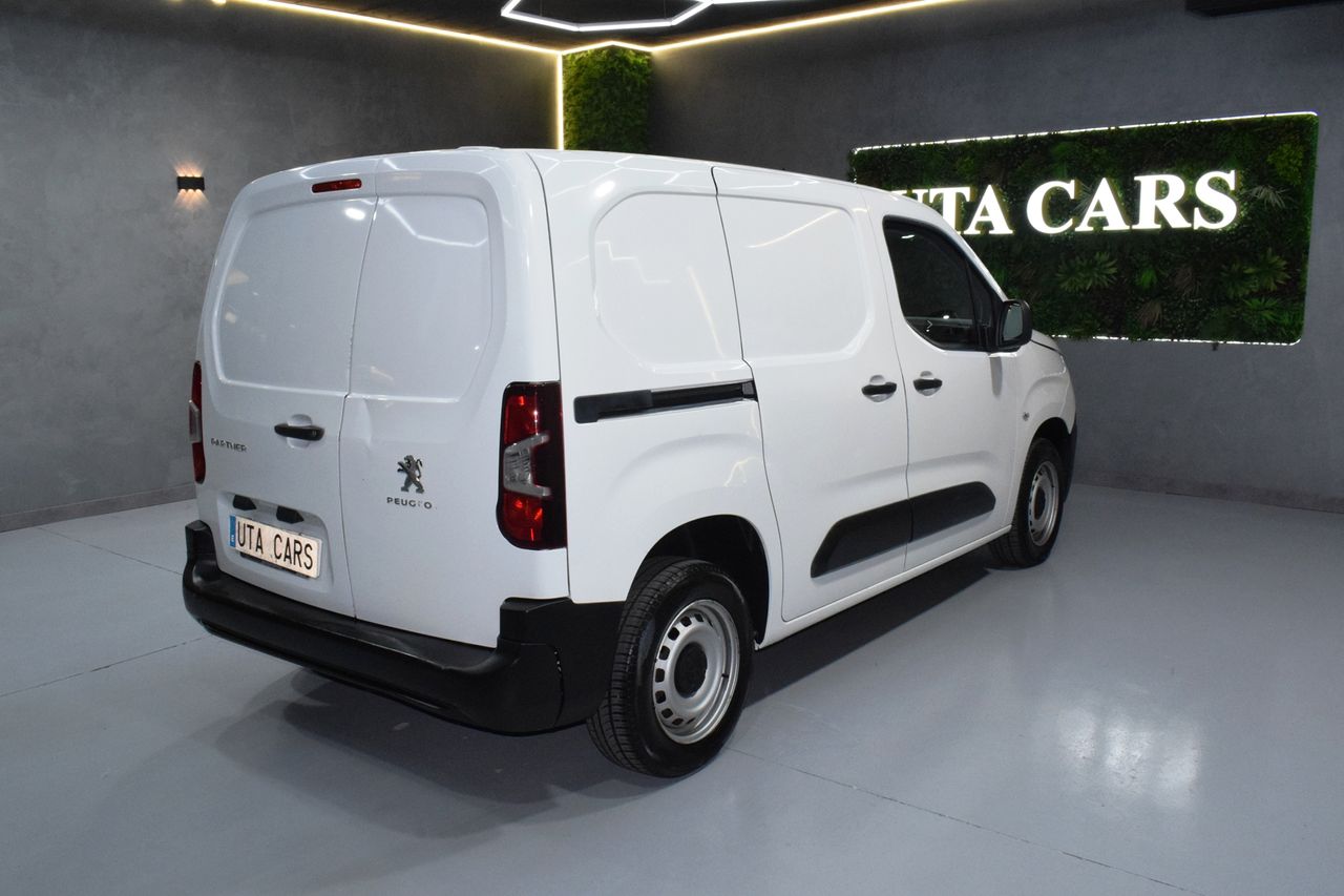 Peugeot Partner Furgón Premium Standard 600kg BlueHDi 73kW - Foto 7