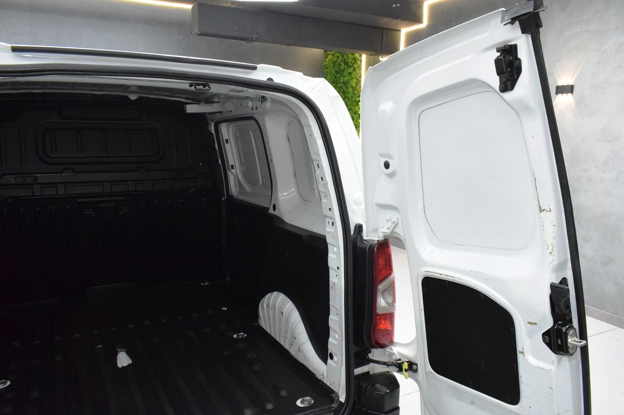 Peugeot Partner Furgón Premium Standard 600kg BlueHDi 73kW - Foto 11