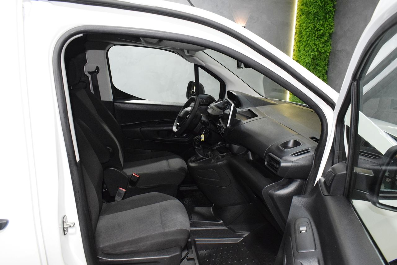 Peugeot Partner Furgón Premium Standard 600kg BlueHDi 73kW - Foto 17