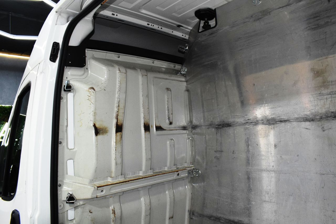 Peugeot Boxer Pack 335 L3H2 BlueHDi 96KW (130CV) - Foto 16