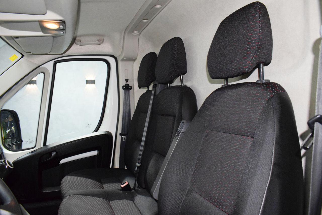 Peugeot Boxer Pack 335 L3H2 BlueHDi 96KW (130CV) - Foto 23