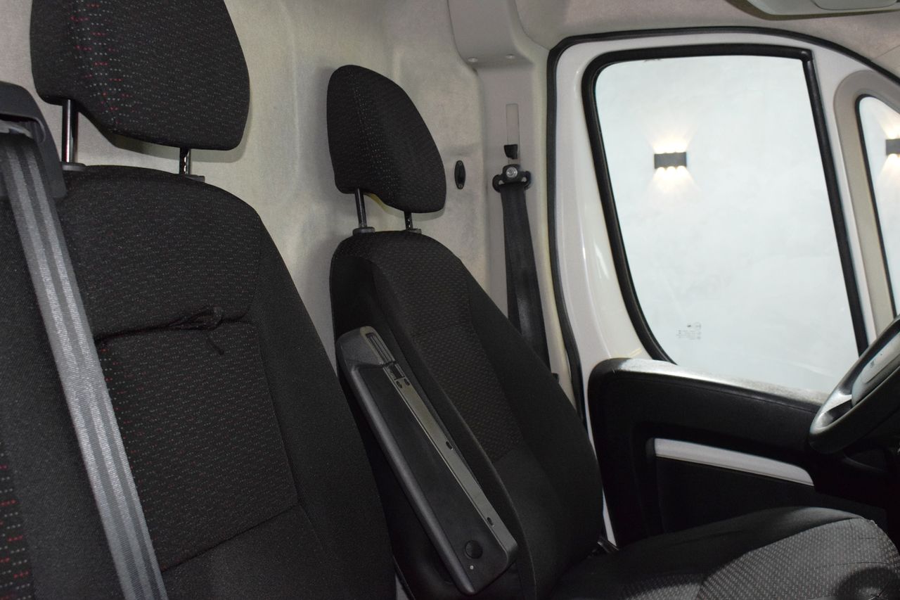 Peugeot Boxer Pack 335 L2 H2 BHDI 103kW (140CV) S&S - Foto 18