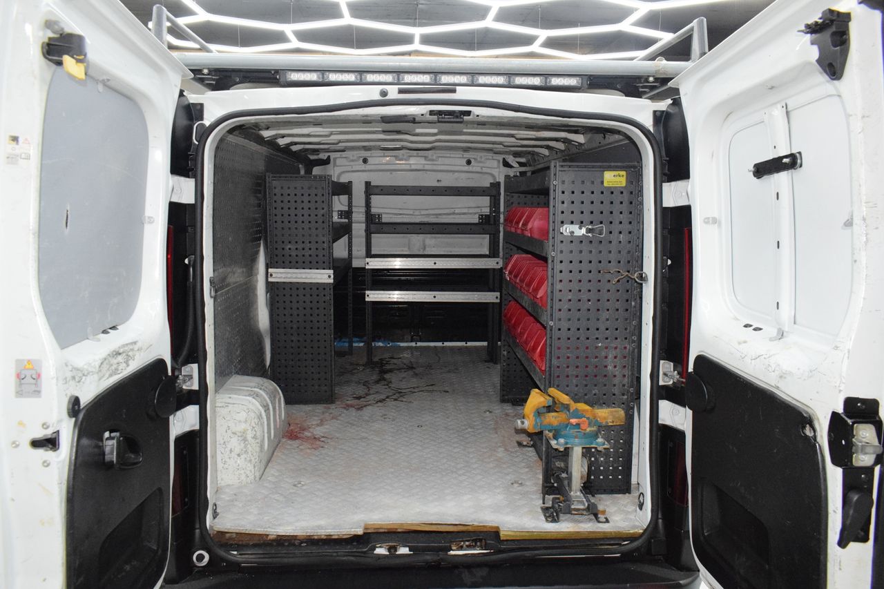 Renault Trafic Furgon 29 L2H1 Energy BluedCi 88 kW - Foto 9