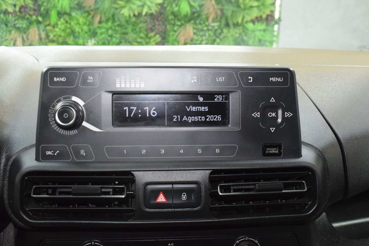 Citroën Berlingo TALLA XL BLUEHDI 100 S&S LIVE PACK - Foto 31