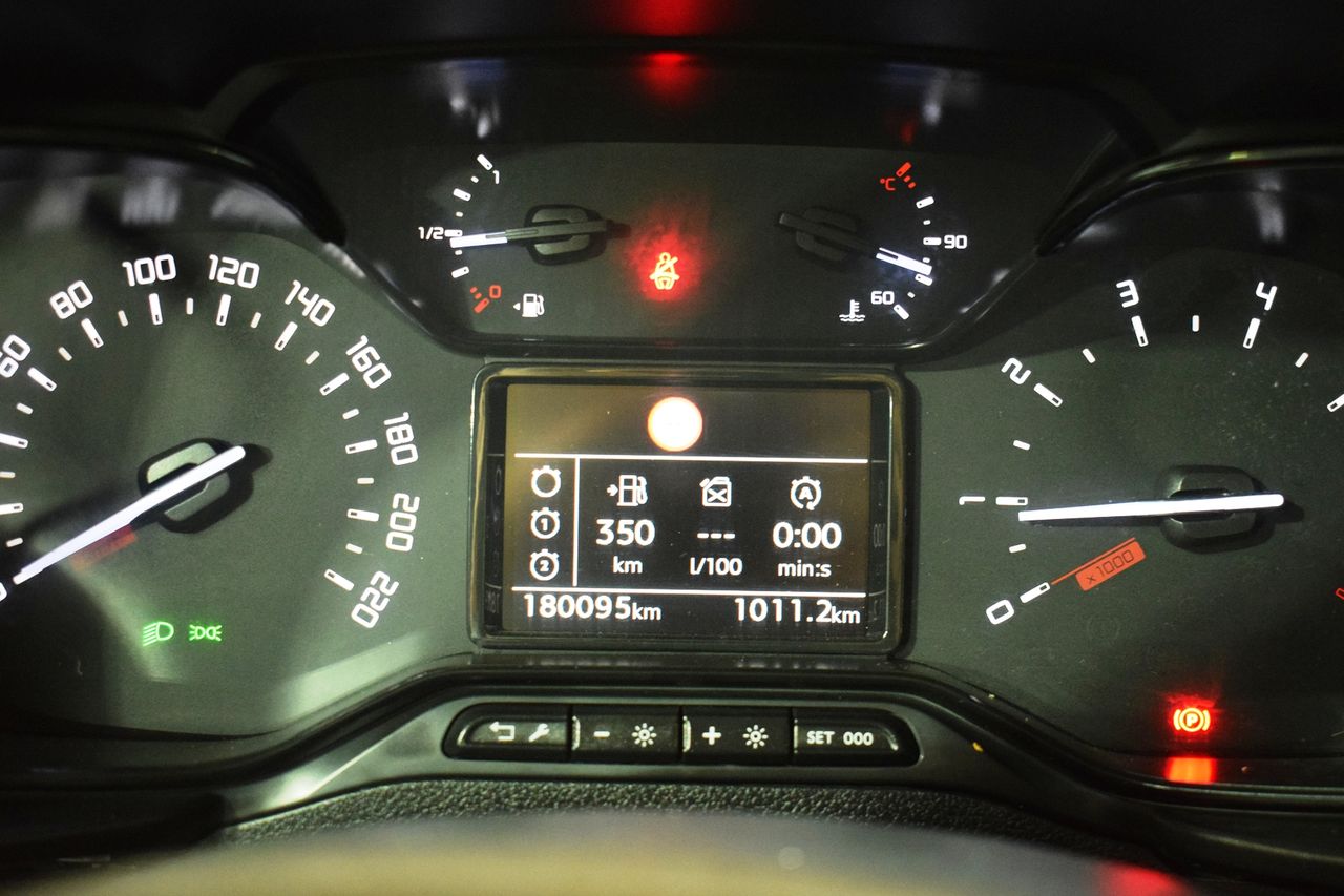 Citroën Berlingo TALLA XL BLUEHDI 100 S&S LIVE PACK - Foto 30