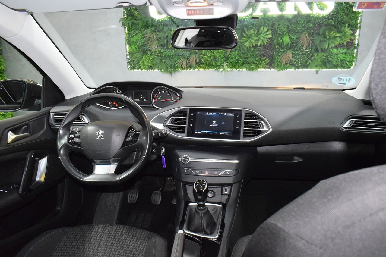 Peugeot 308 SW Style BlueHDi 130 S&S - Foto 14