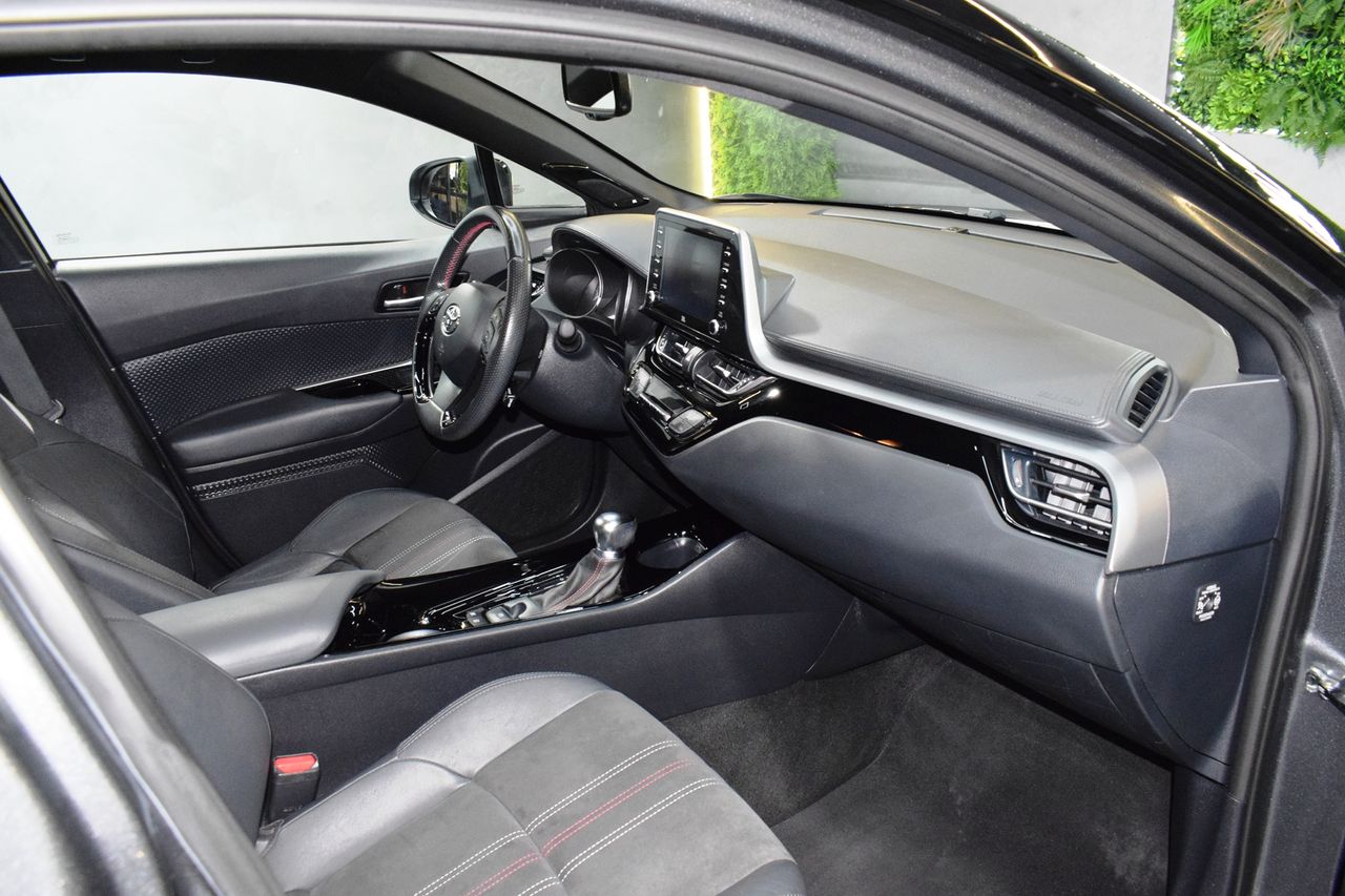 Toyota C-HR 2.0 180H GR SPORT - Foto 19