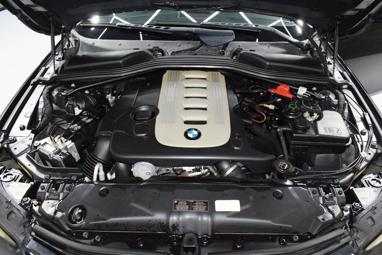 BMW Serie 5 530 D TOURING - Foto 20