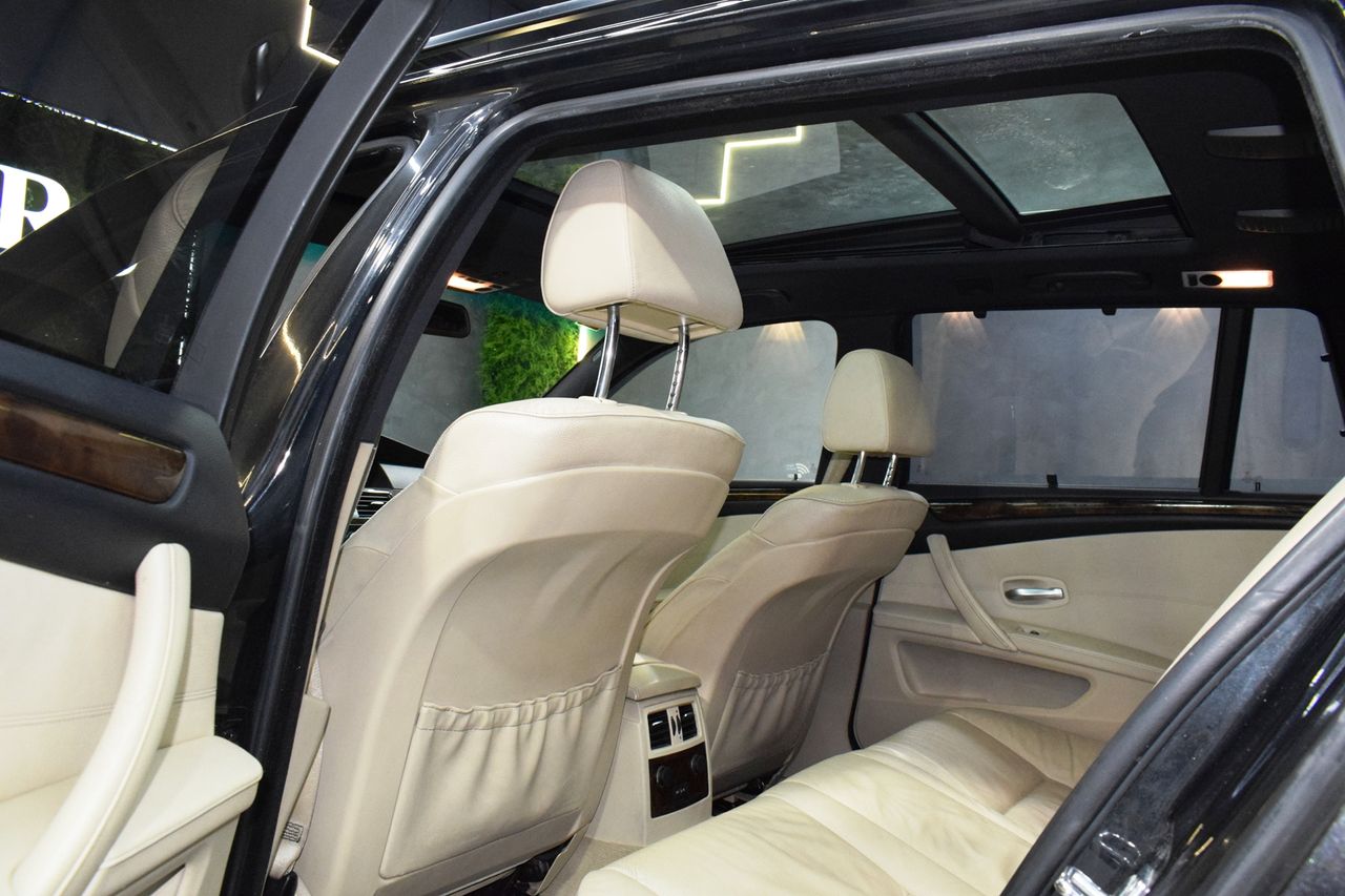 BMW Serie 5 530 D TOURING - Foto 10