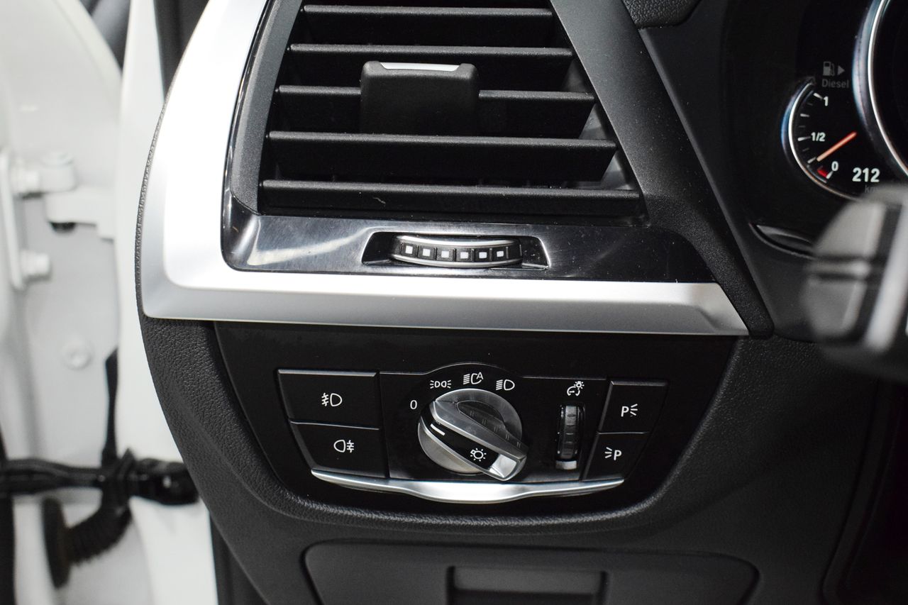 BMW X3 xDrive20d todoterreno 140kW 5P AT - Foto 36