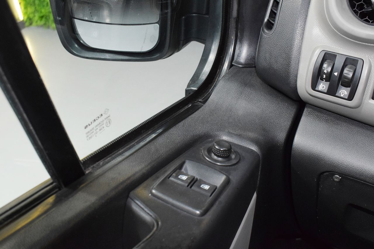 Renault Trafic Furgon 27 L1H1 dCi 70kW (95CV) Euro 6 - Foto 23