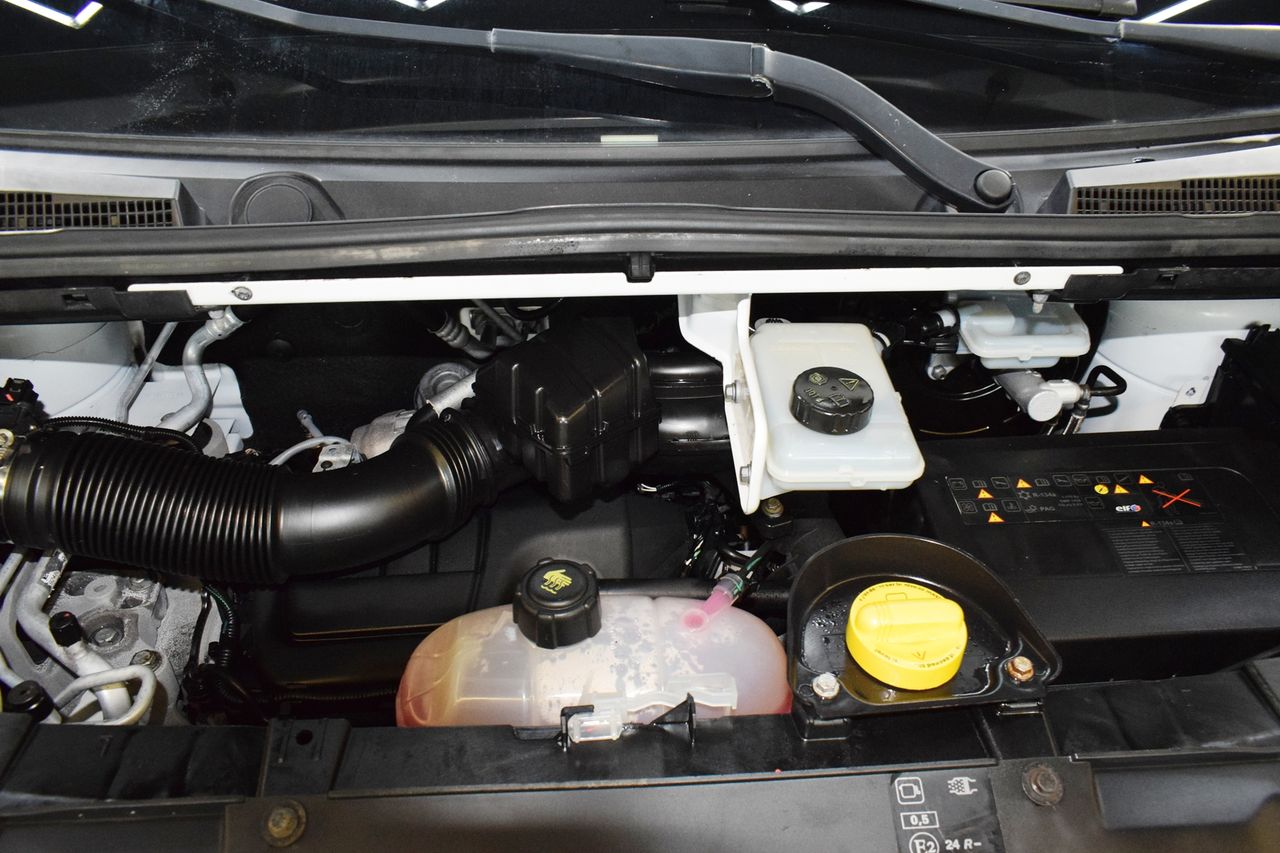 Renault Trafic Furgon 27 L1H1 dCi 70kW (95CV) Euro 6 - Foto 40