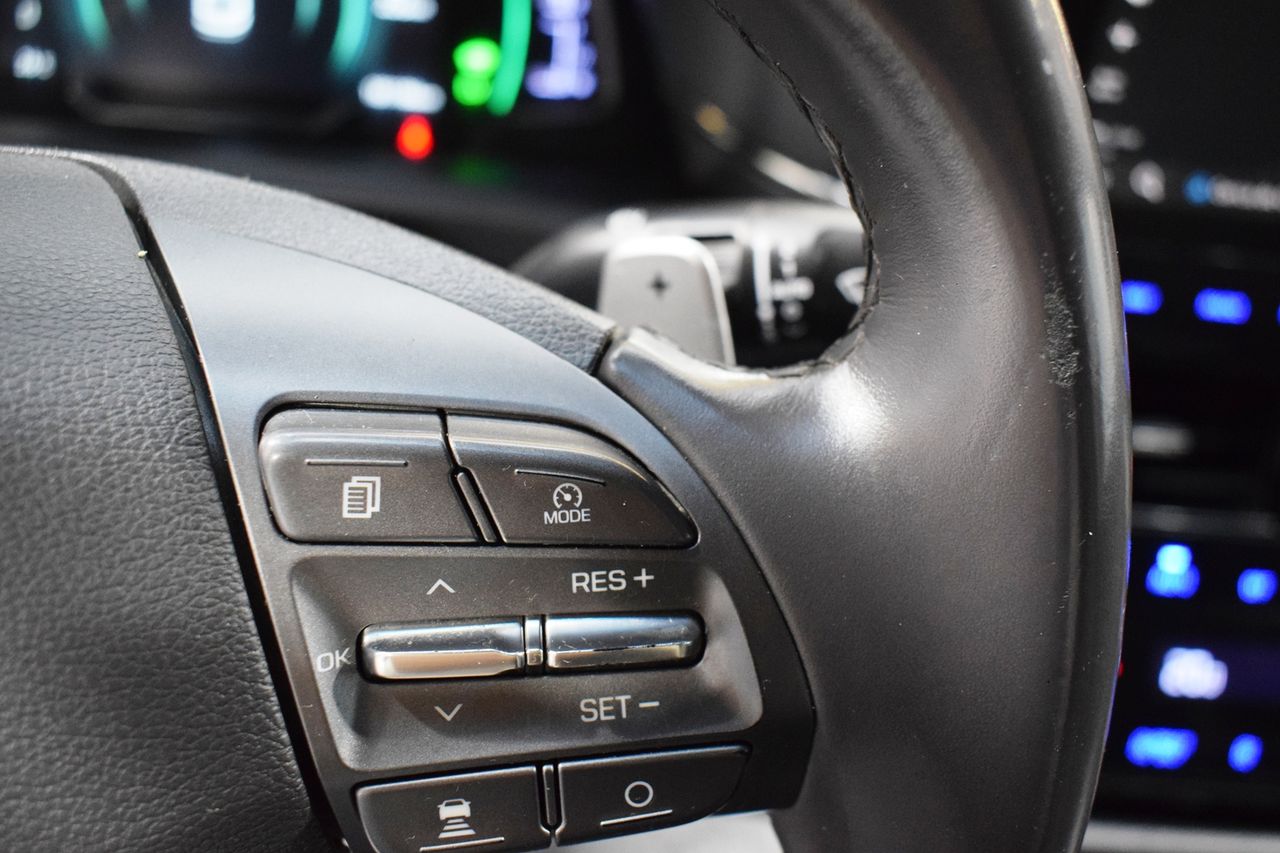 Hyundai IONIQ 1.6 GDI PHEV - Foto 25