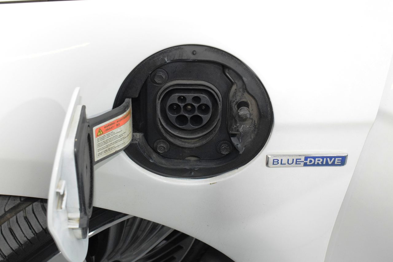 Hyundai IONIQ 1.6 GDI PHEV - Foto 35