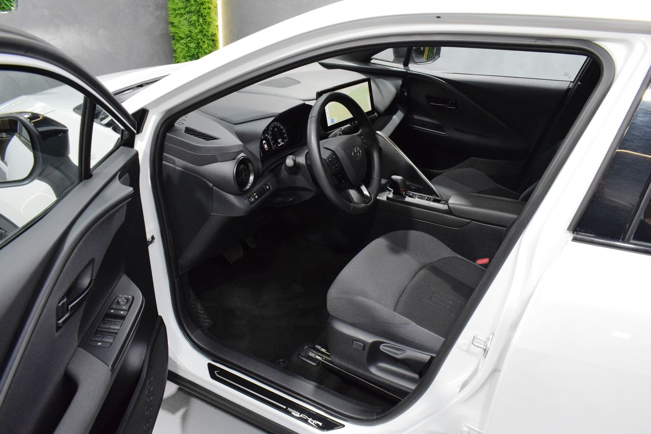 Toyota C-HR HYBRID ADVANCE 1.8 140CV E-CVT - Foto 10