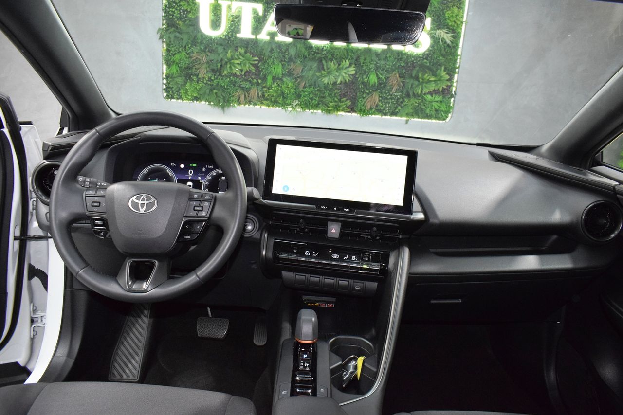 Toyota C-HR HYBRID ADVANCE 1.8 140CV E-CVT - Foto 13