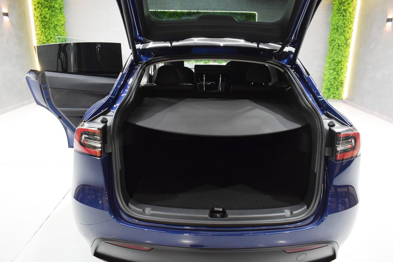 Tesla Model Y Gran autonomía Tracción integral - Foto 12