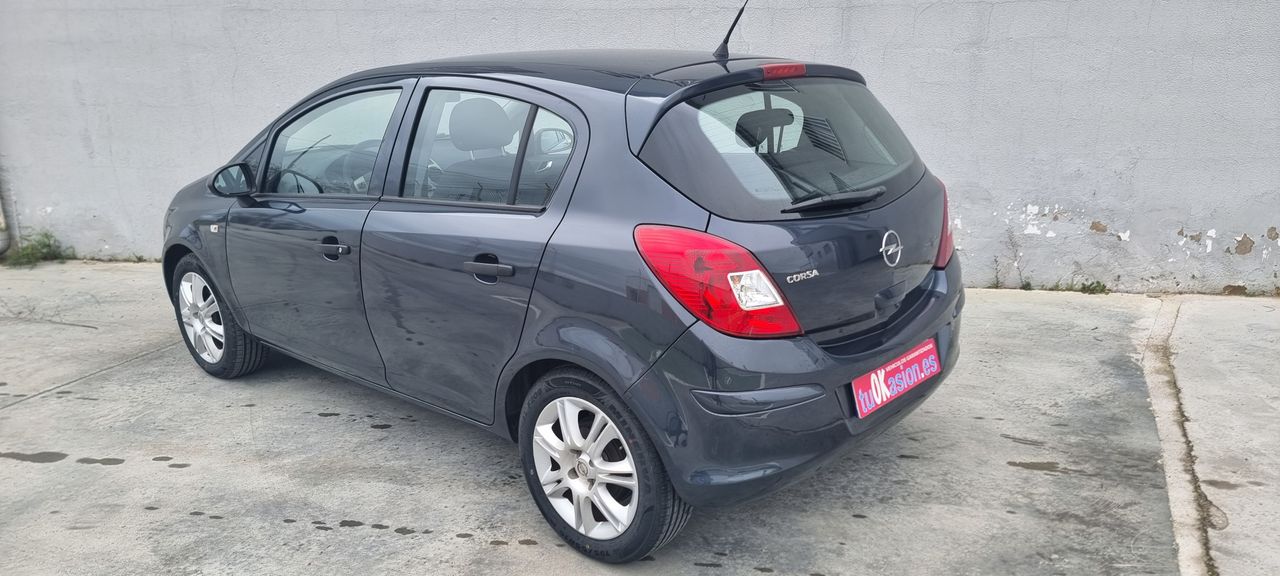 opel corsa 2010 / foto grande (3)