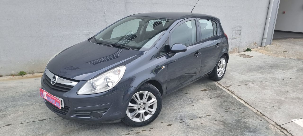 Foto opel corsa 2010 /