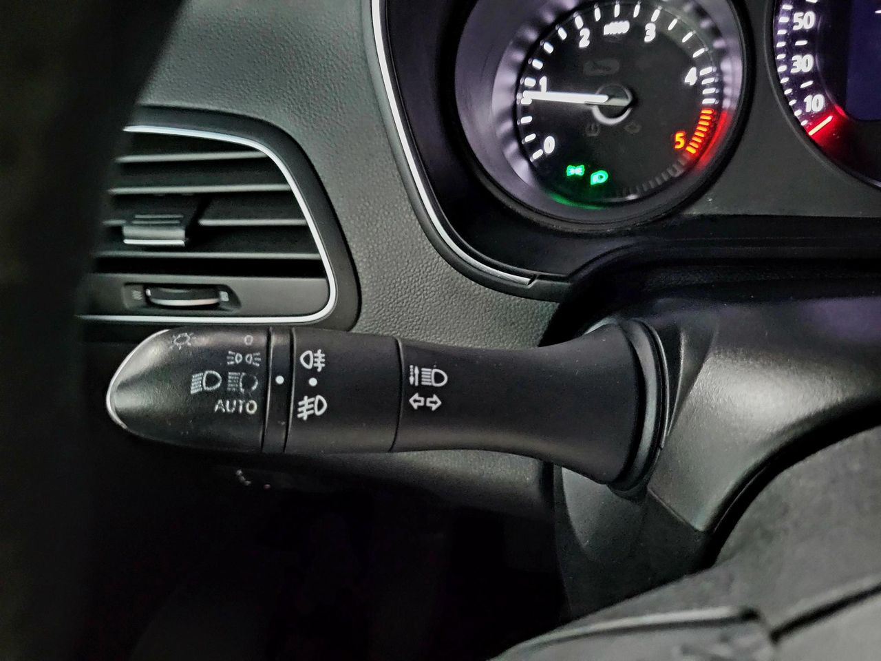 renault megane 2019 / foto grande (3)