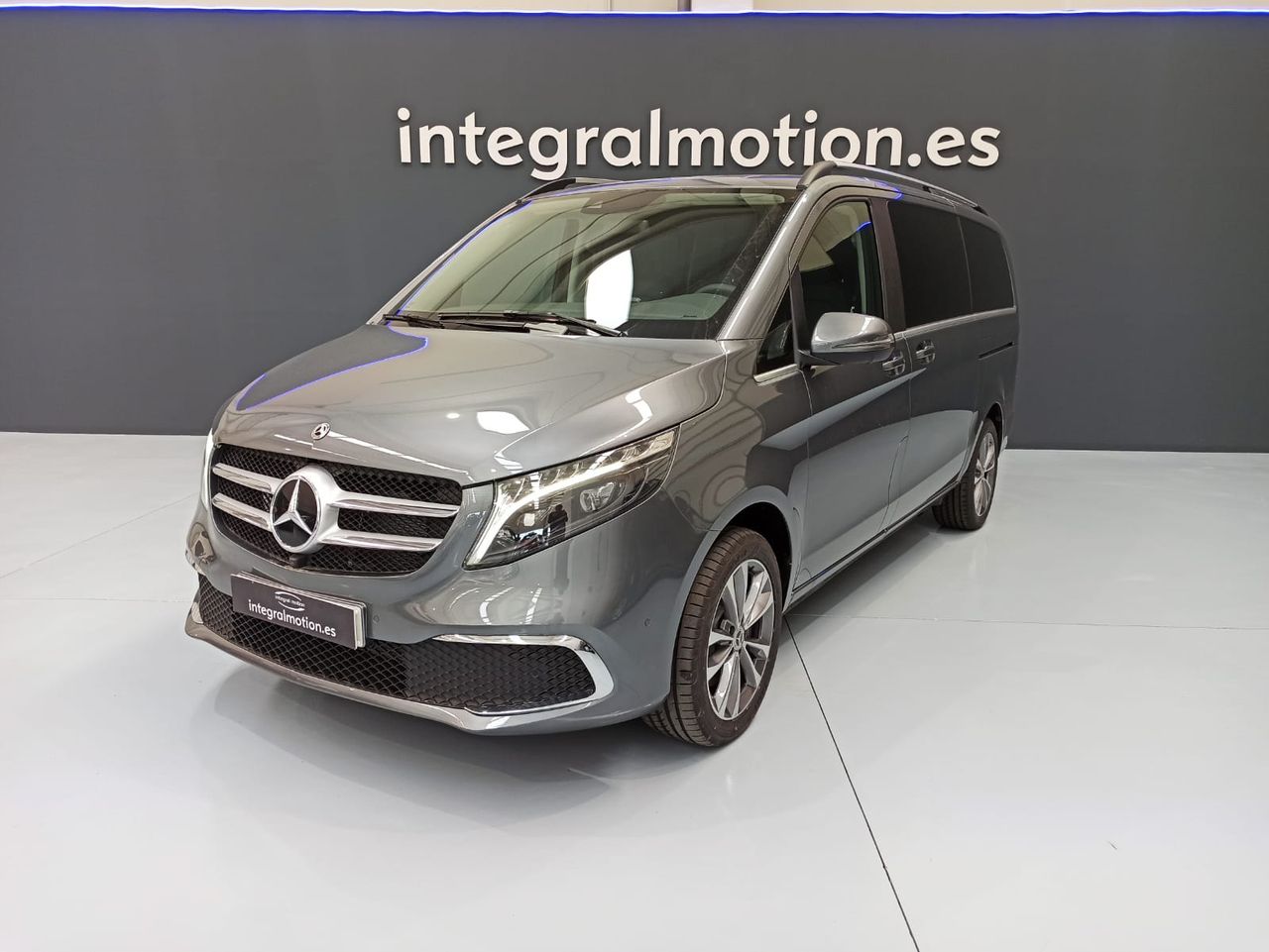 Mercedes-Benz Clase V 								250d Avantgarde Largo 2.0 190CV 7 PLAZAS AUTOMÁTICA 4MATIC