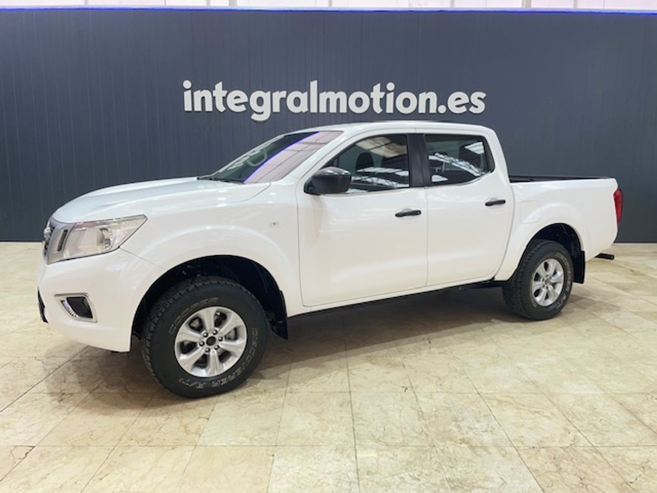 Nissan Navara 								Doble Cabina 2.3 dCi EU6 120KW (160CV) Visia