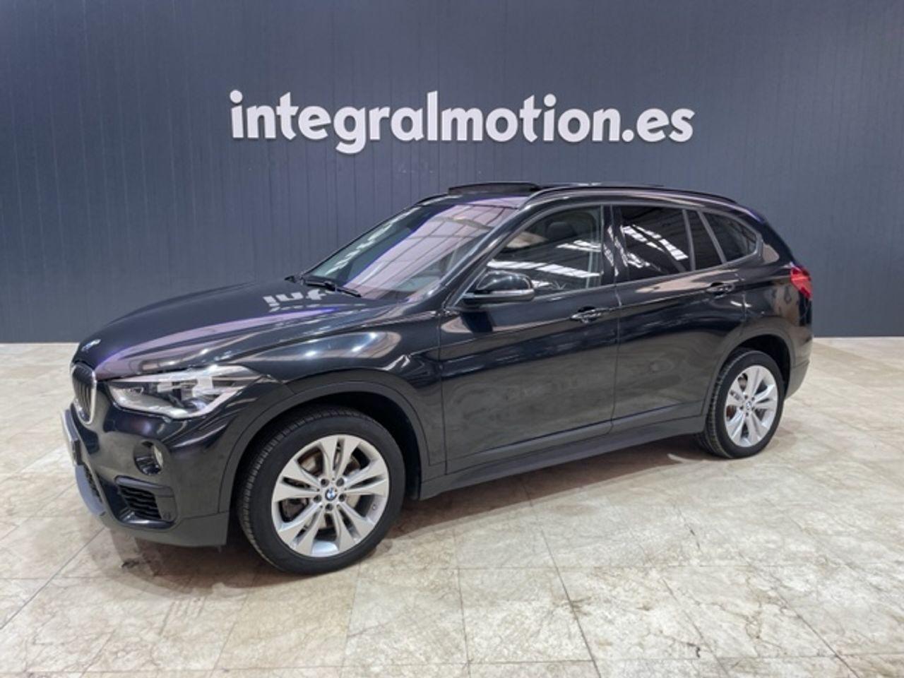 BMW X1 								sDrive20iA