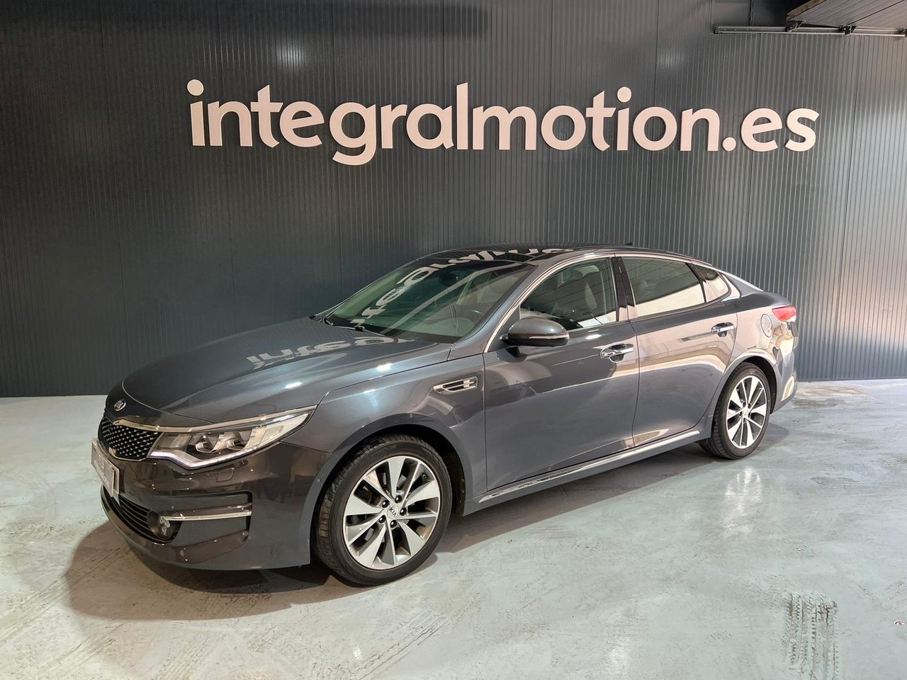 Kia Optima 1.7 CRDi VGT Drive DCT Eco-Dynamics