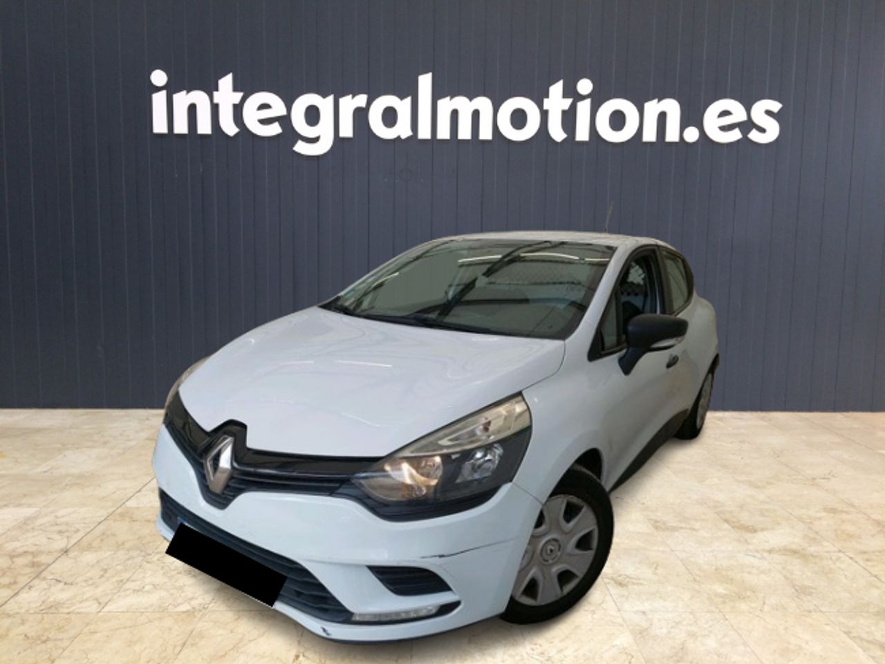 Renault Clio IV Air 1.5 dCi 75CV BVM5 E6 VEHICULO COMERCIAL