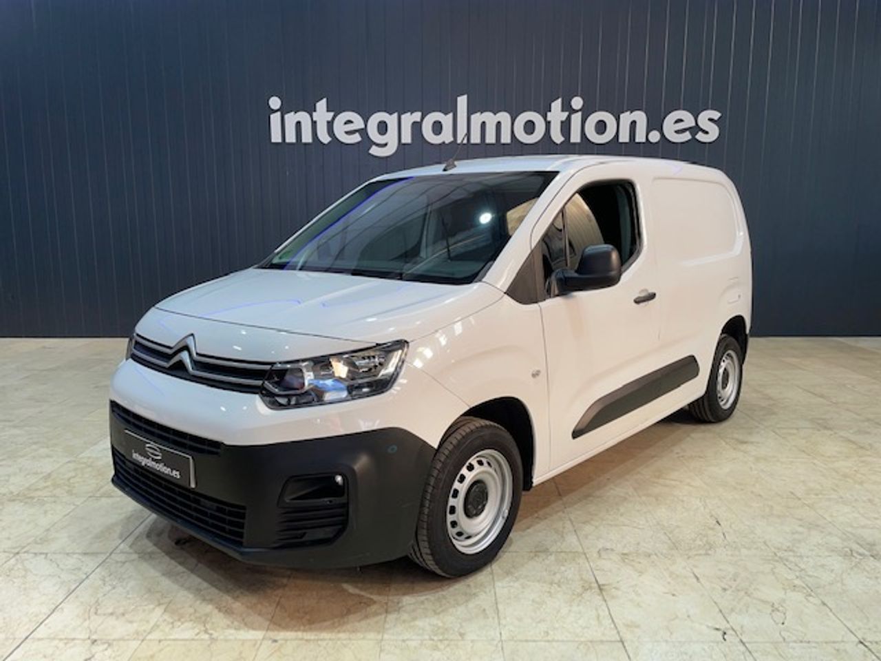 Citroen Berlingo Talla M BlueHDI 75CV Control