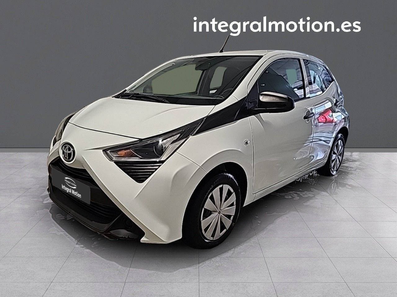 Toyota Aygo 1.0 70 x-play