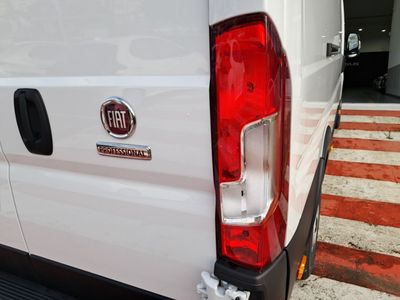 fiat-ducato-furg-n-panelado-l4h2-140cv-2-2-17 Thumbnail