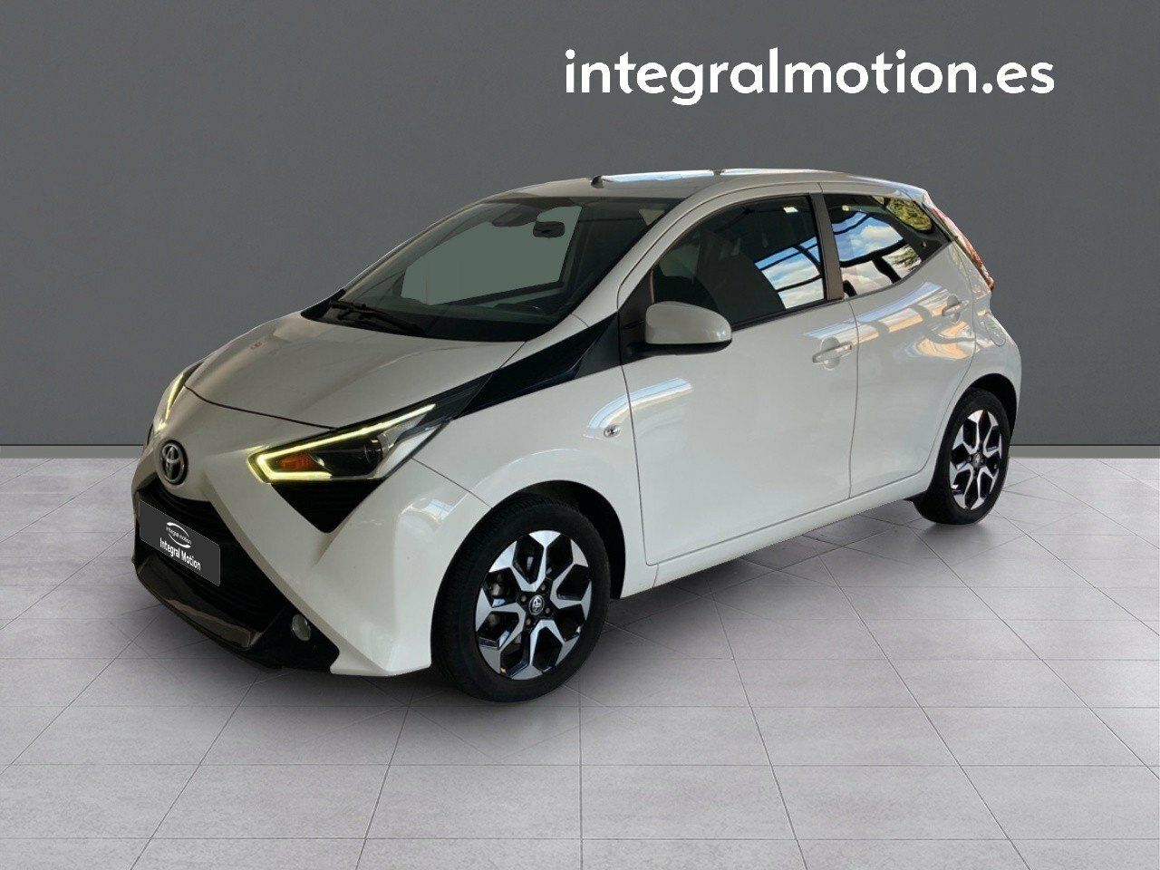 Toyota Aygo 1.0 70 x-play