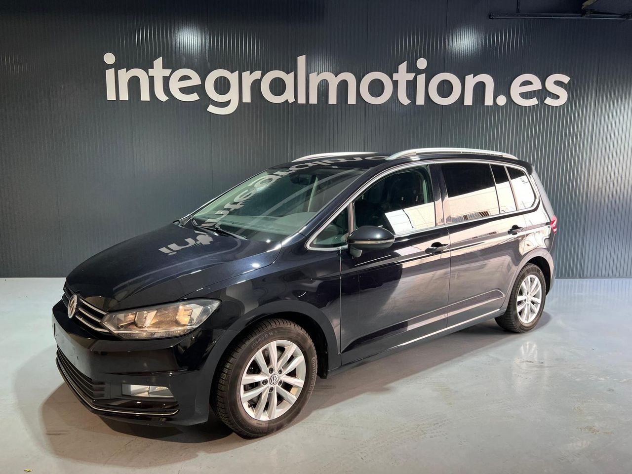 Volkswagen Touran Advance 1.6 TDI BMT DSG