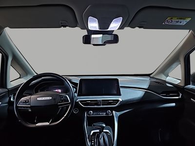 maxus-euniq-5-53-kwh-6 Thumbnail