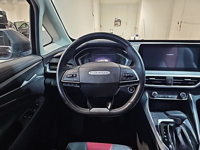 maxus-euniq-5-53-kwh-10 Thumbnail