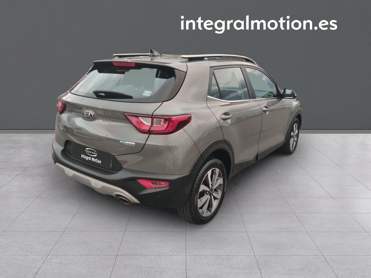 kia stonic 2021 / foto grande (2)