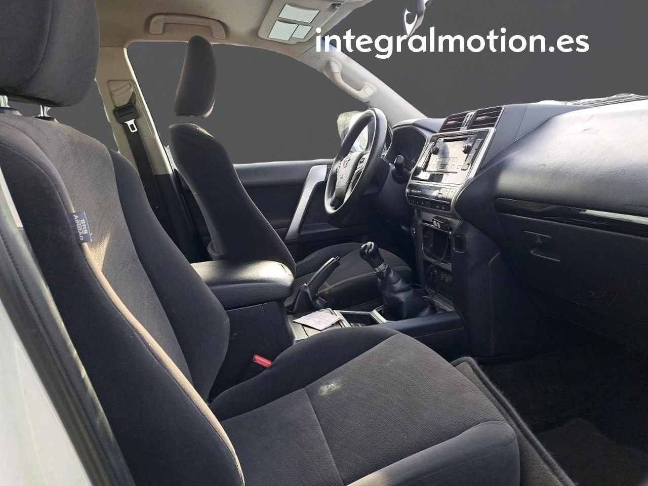 toyota land cruiser 2018 / foto grande (3)