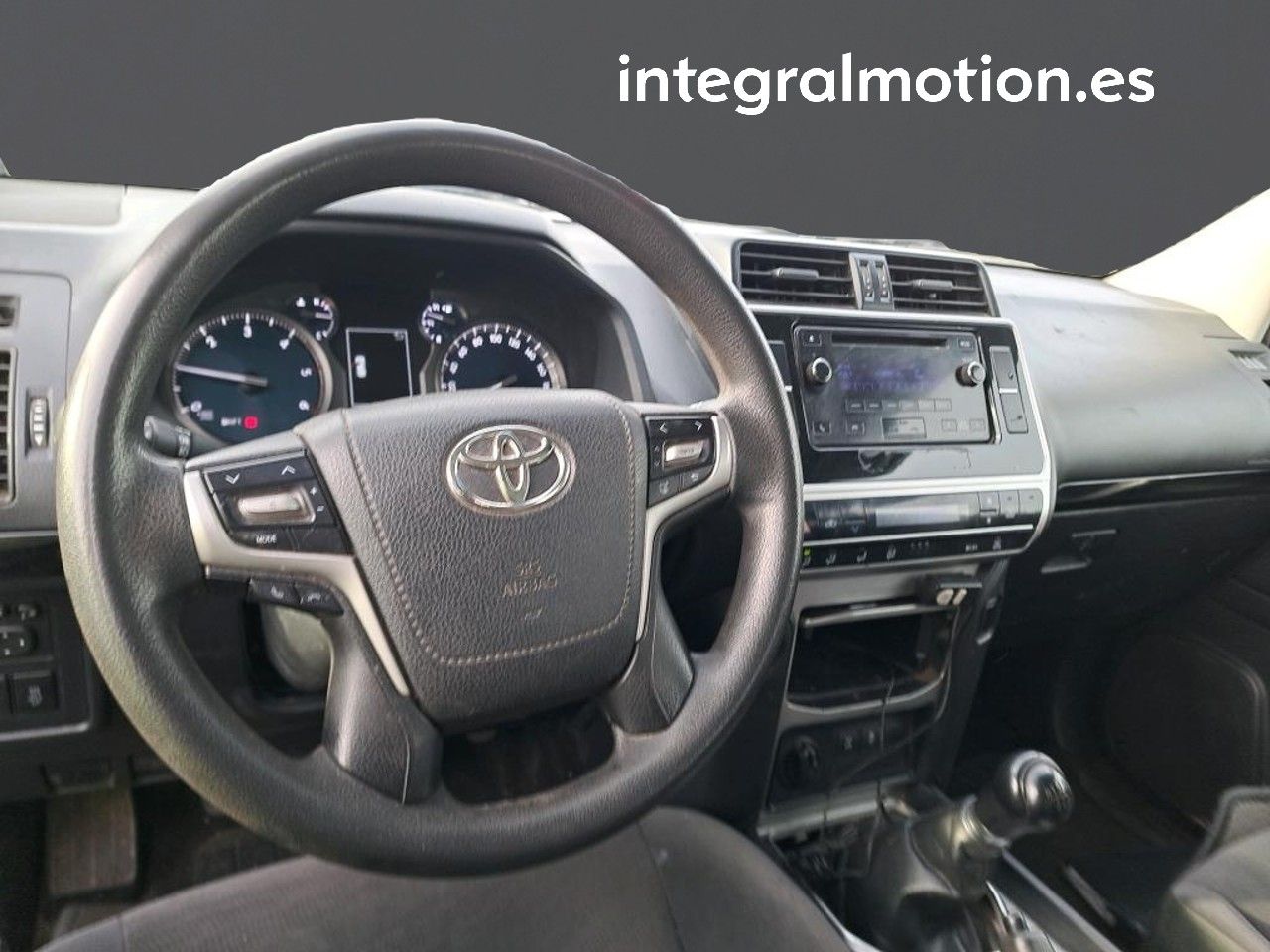 toyota land cruiser 2018 / foto grande (2)