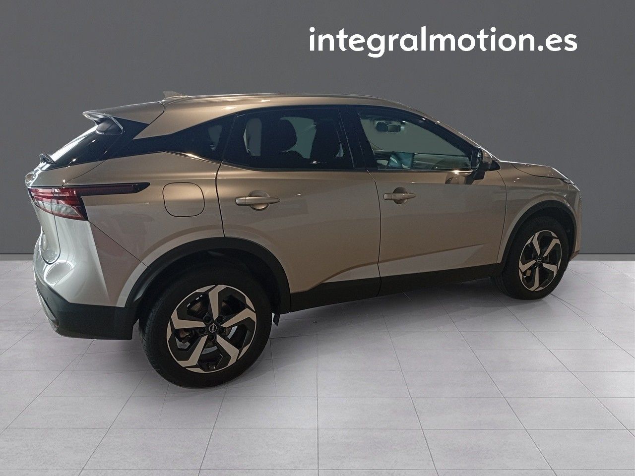 nissan qashqai 2024 / foto grande (2)